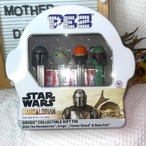 Disney Star Wars Pez Dispenser Set  The Mandalorian / Grogu Gift Tin  SE…